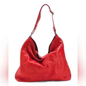 ❤️🔹️IO Pelle 🔹️ Red Leather Multi   Skull Embossed Hobo Bag